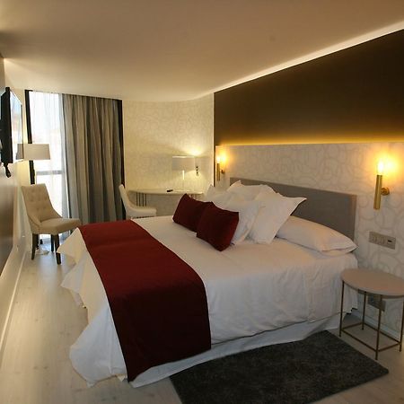 Hotel Cardenal Монфорте-де-Лемос Экстерьер фото