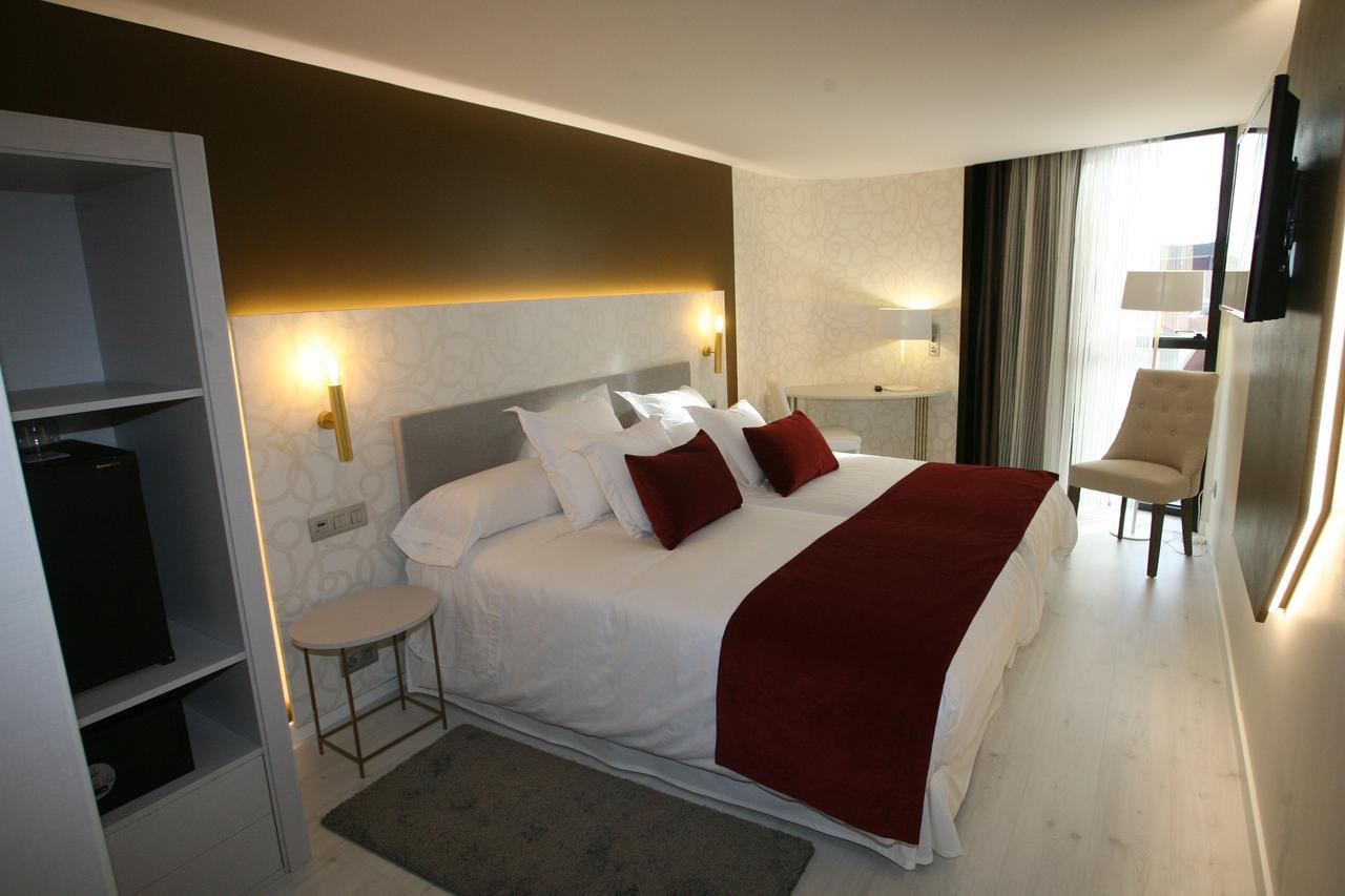 Hotel Cardenal Монфорте-де-Лемос Экстерьер фото